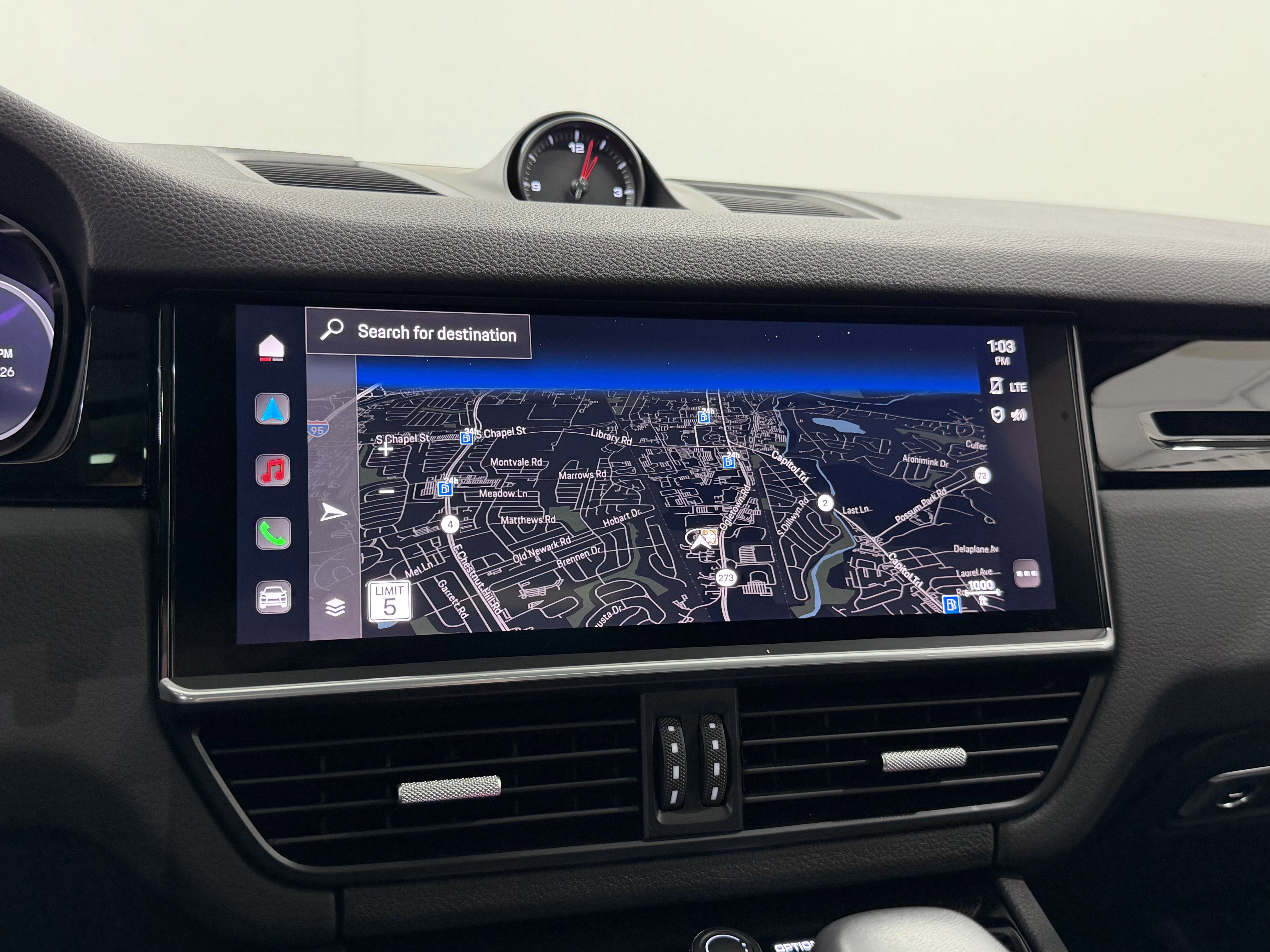 2023 Porsche Cayenne Base