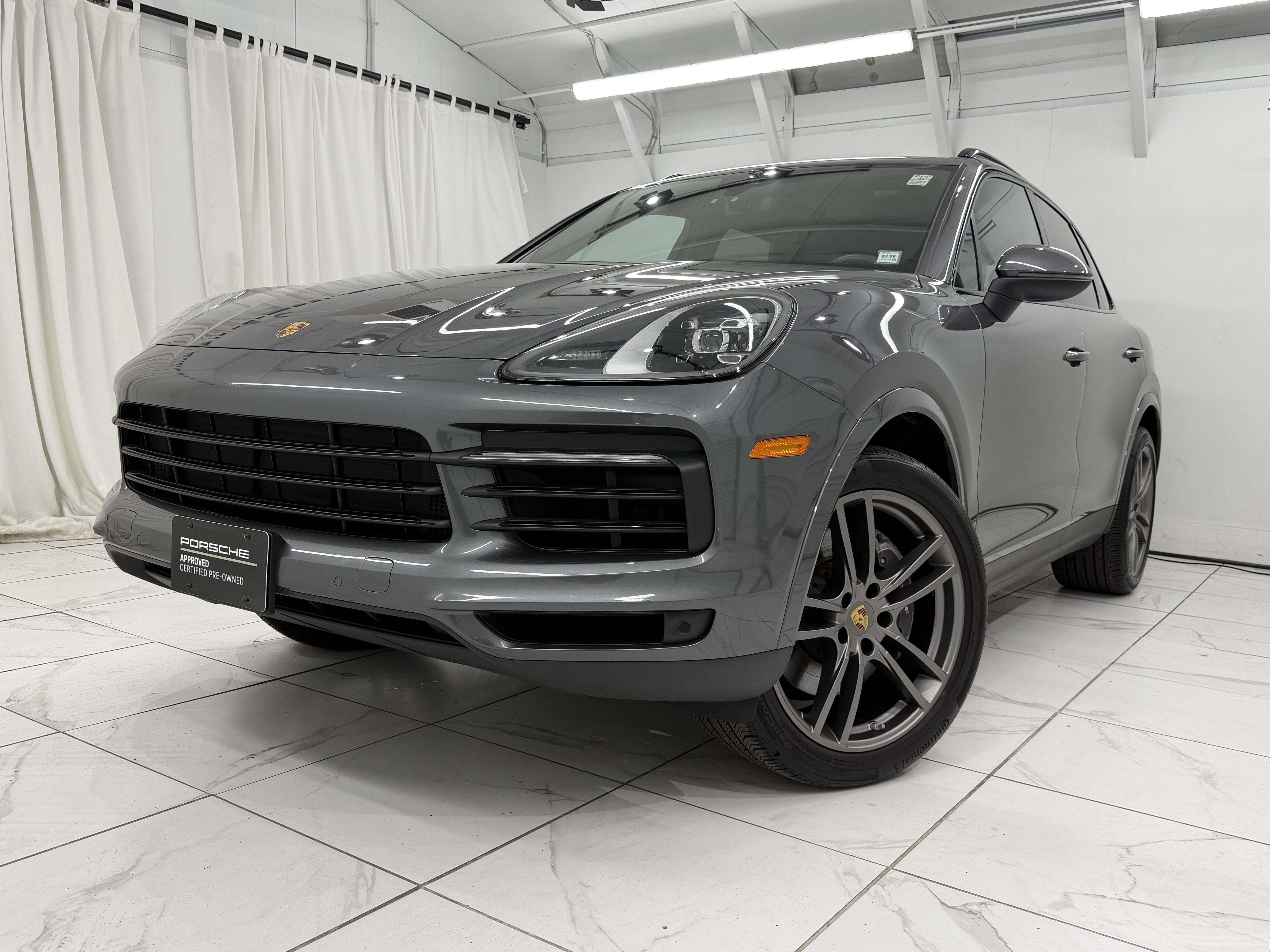 2023 Porsche Cayenne Base