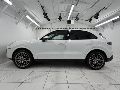 2023 Porsche Cayenne Platinum Edition