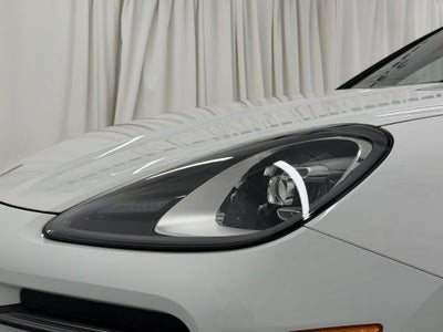 2023 Porsche Cayenne Platinum Edition