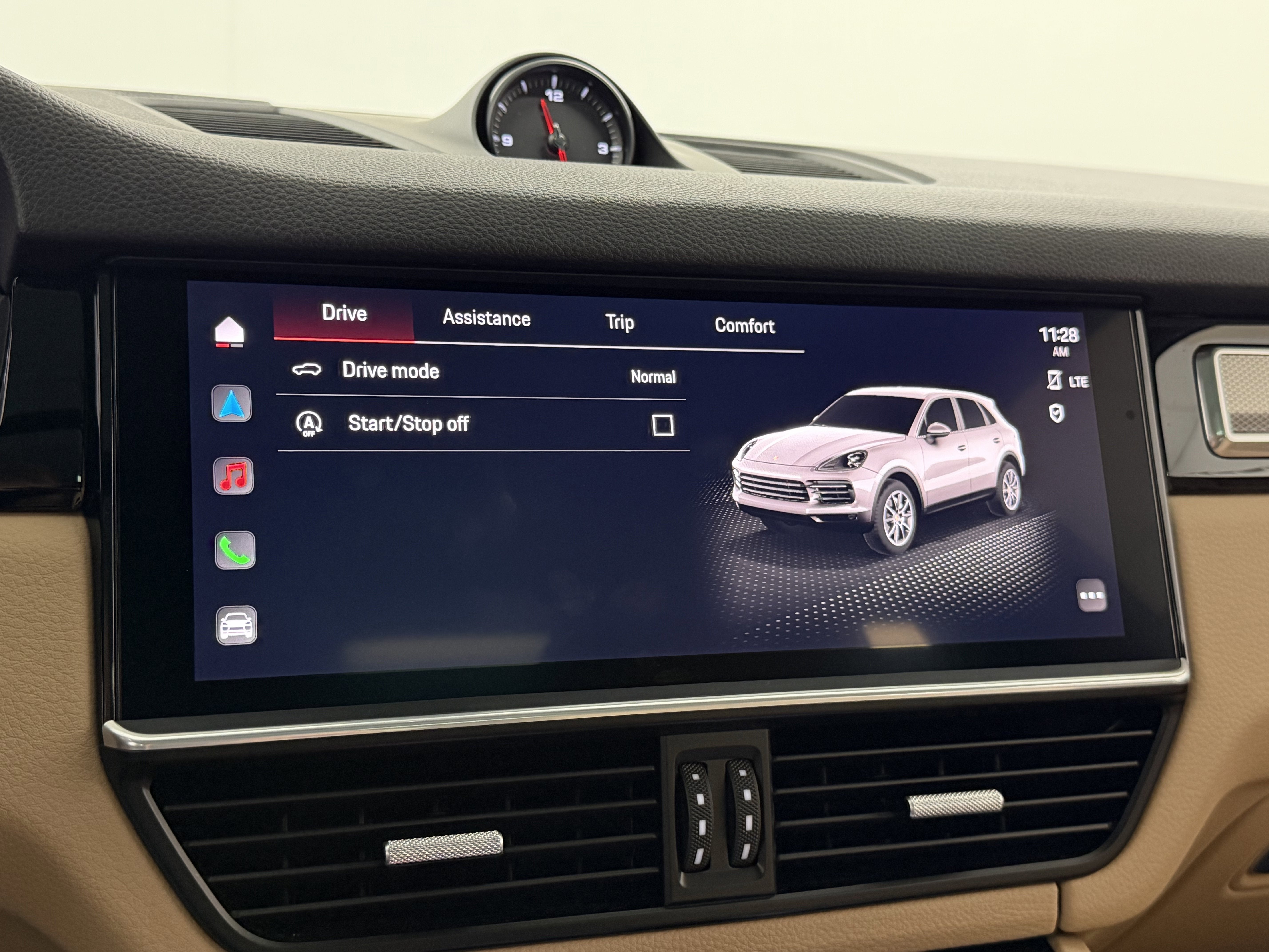 2023 Porsche Cayenne Platinum Edition