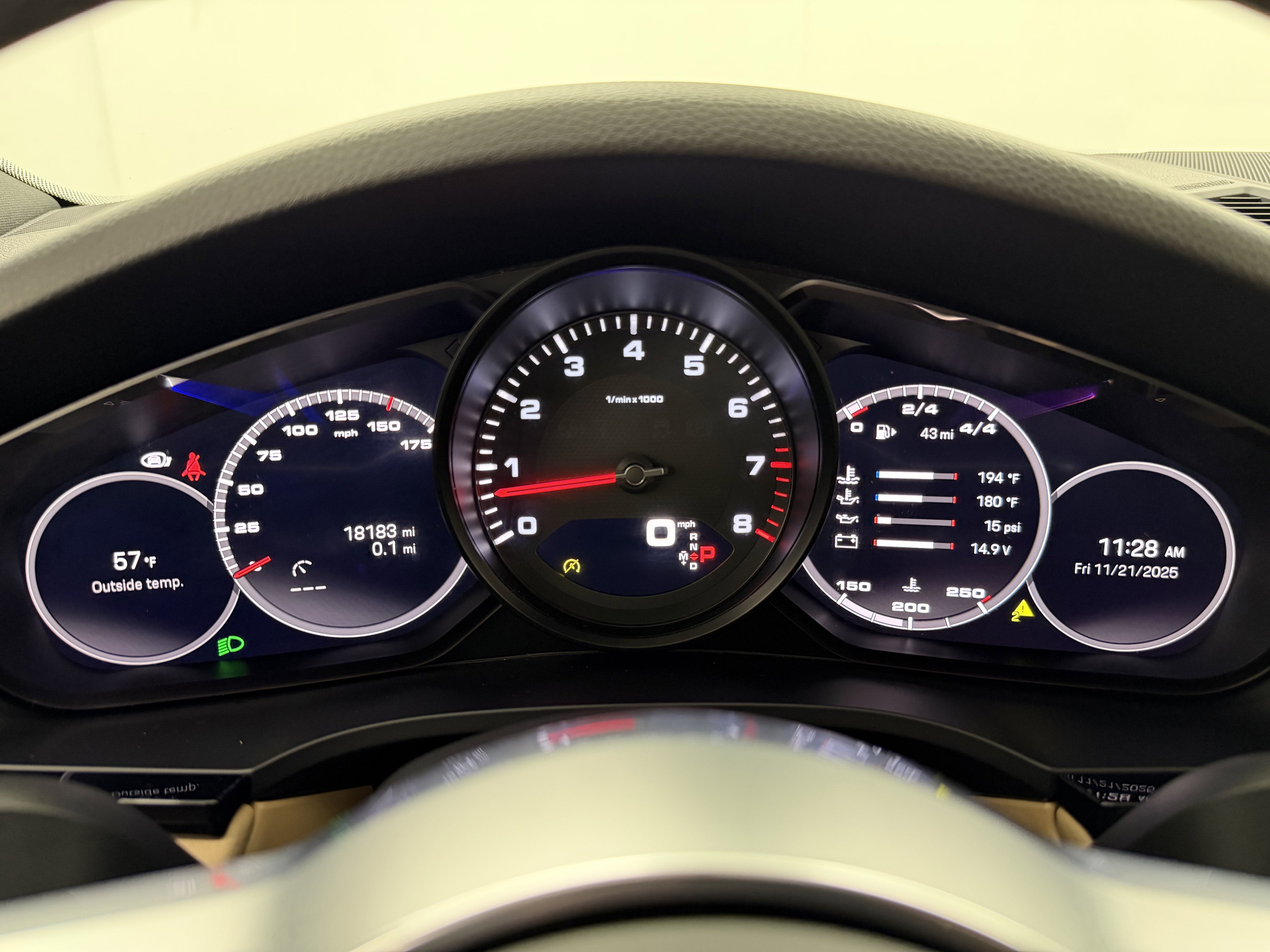 2023 Porsche Cayenne Platinum Edition