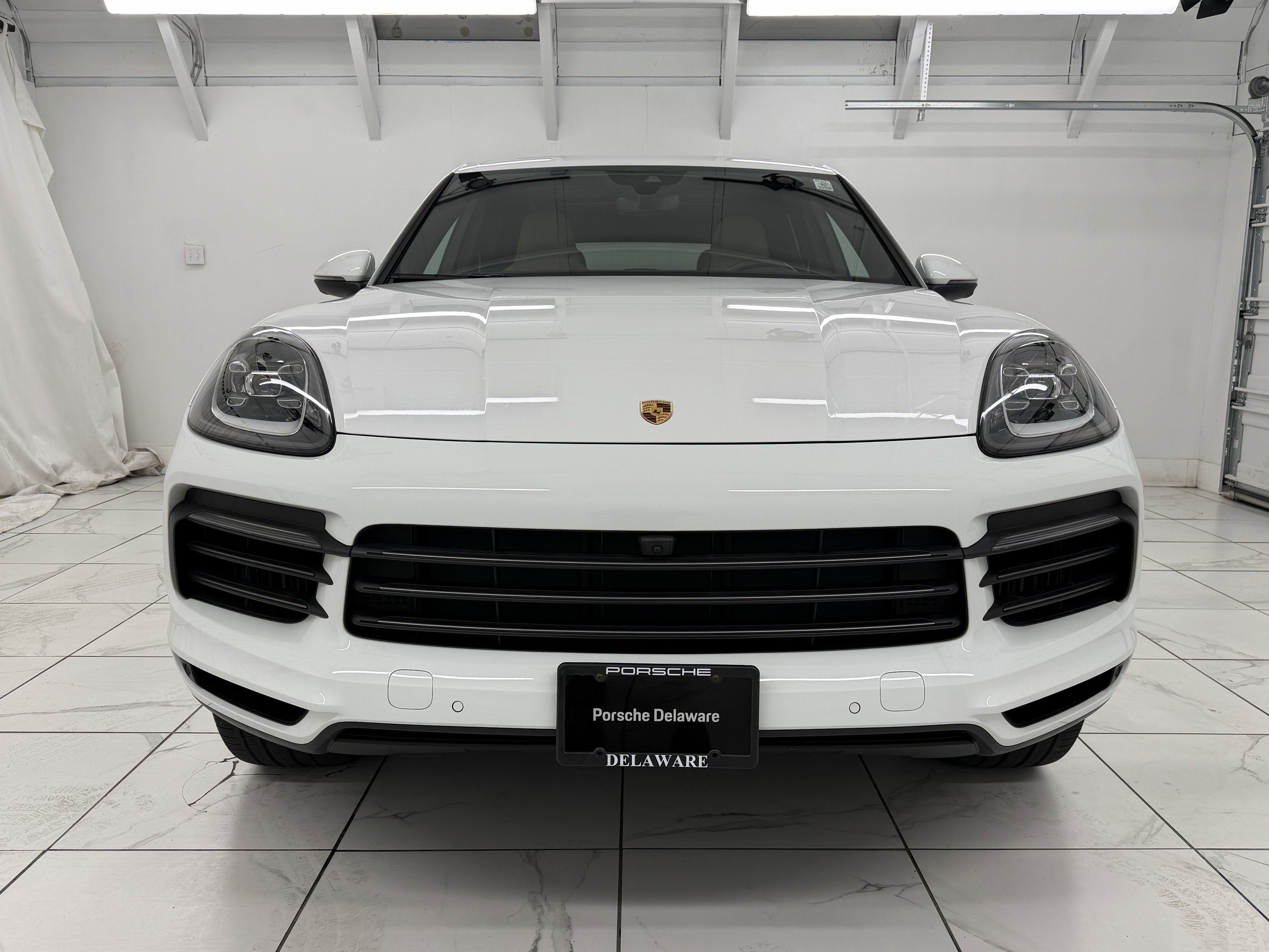 2023 Porsche Cayenne Platinum Edition