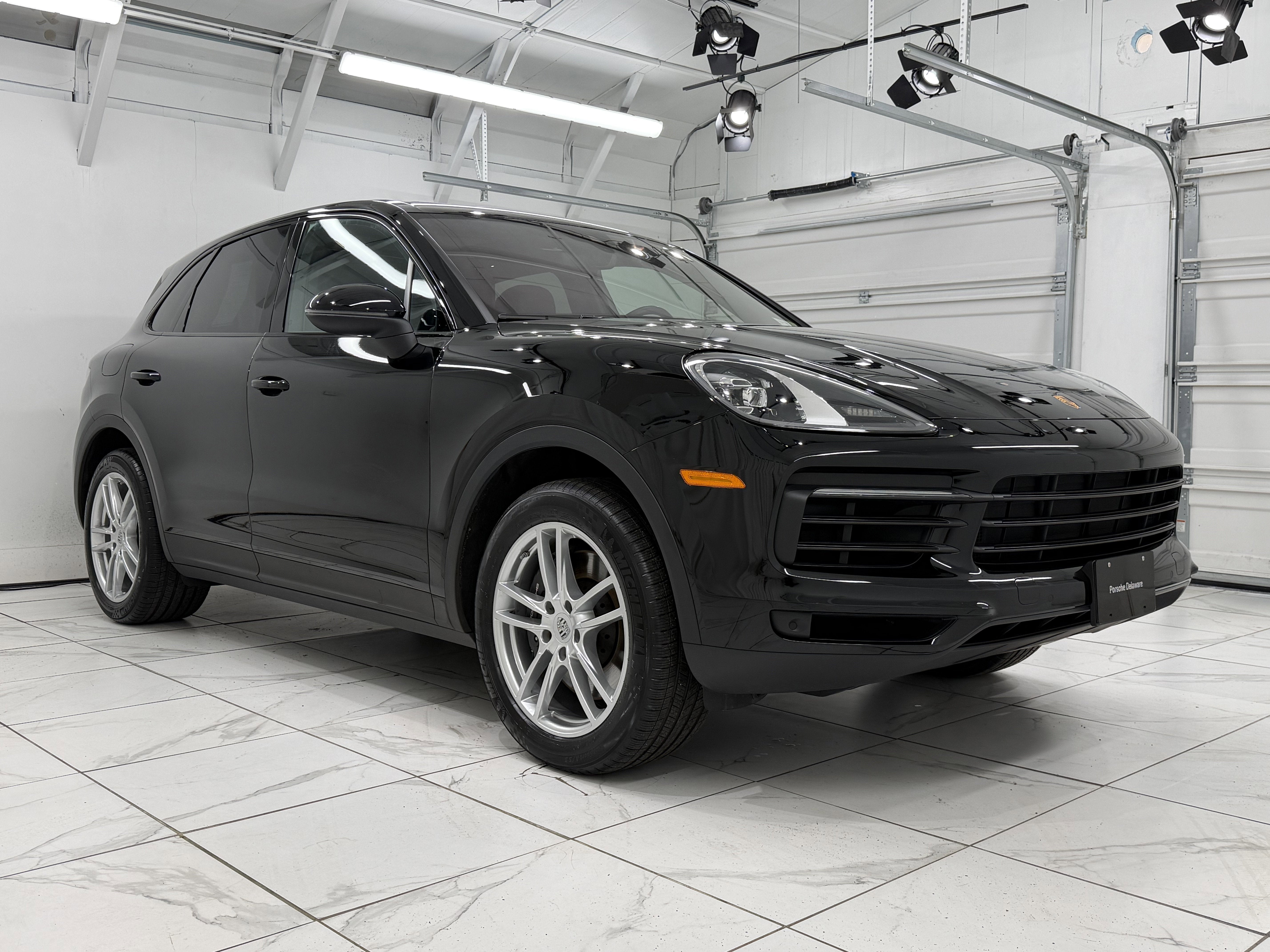 2023 Porsche Cayenne Base