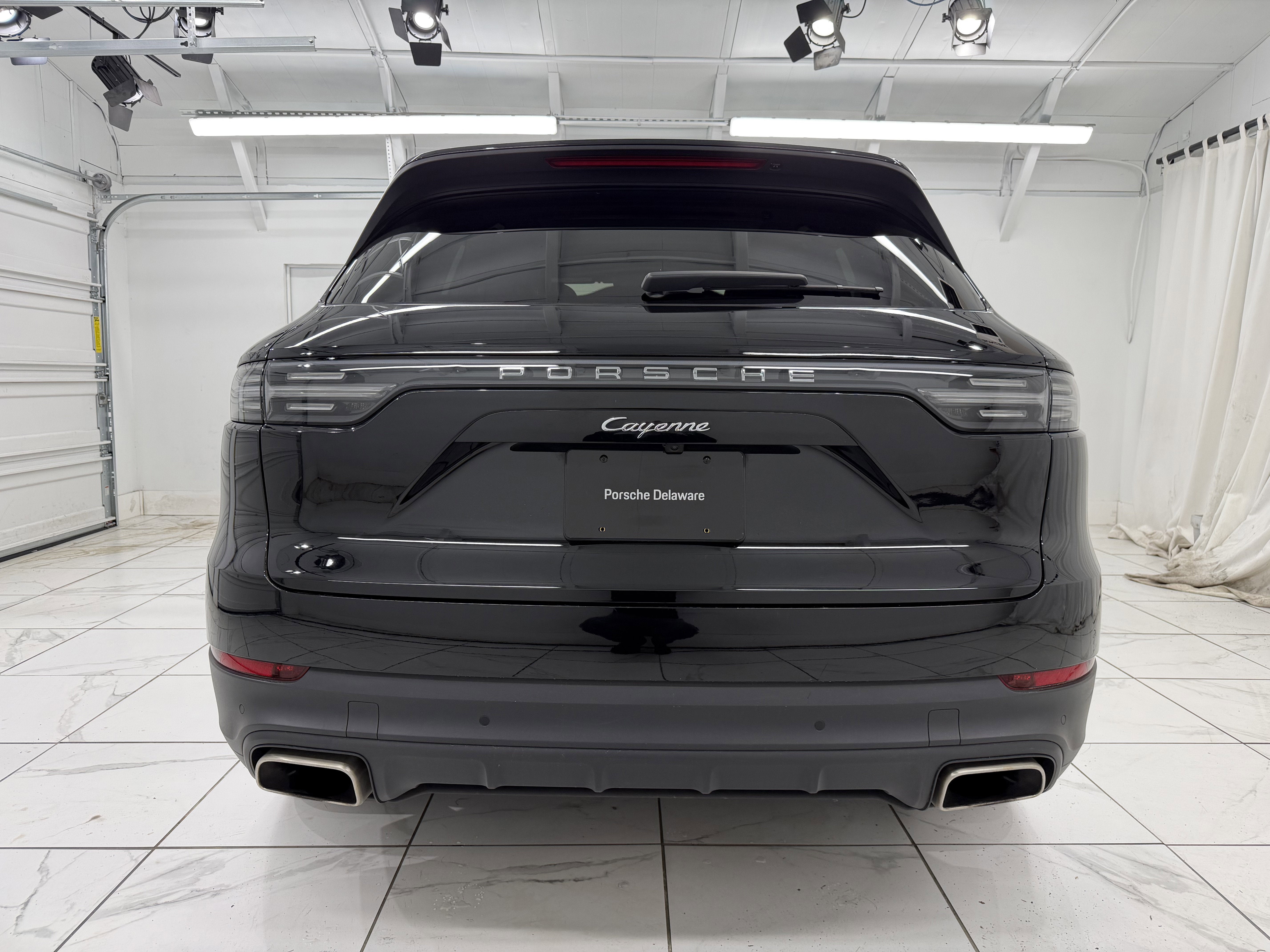 2023 Porsche Cayenne Base