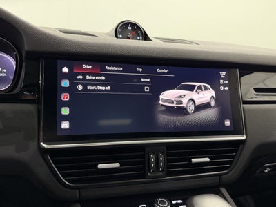 2023 Porsche Cayenne Base