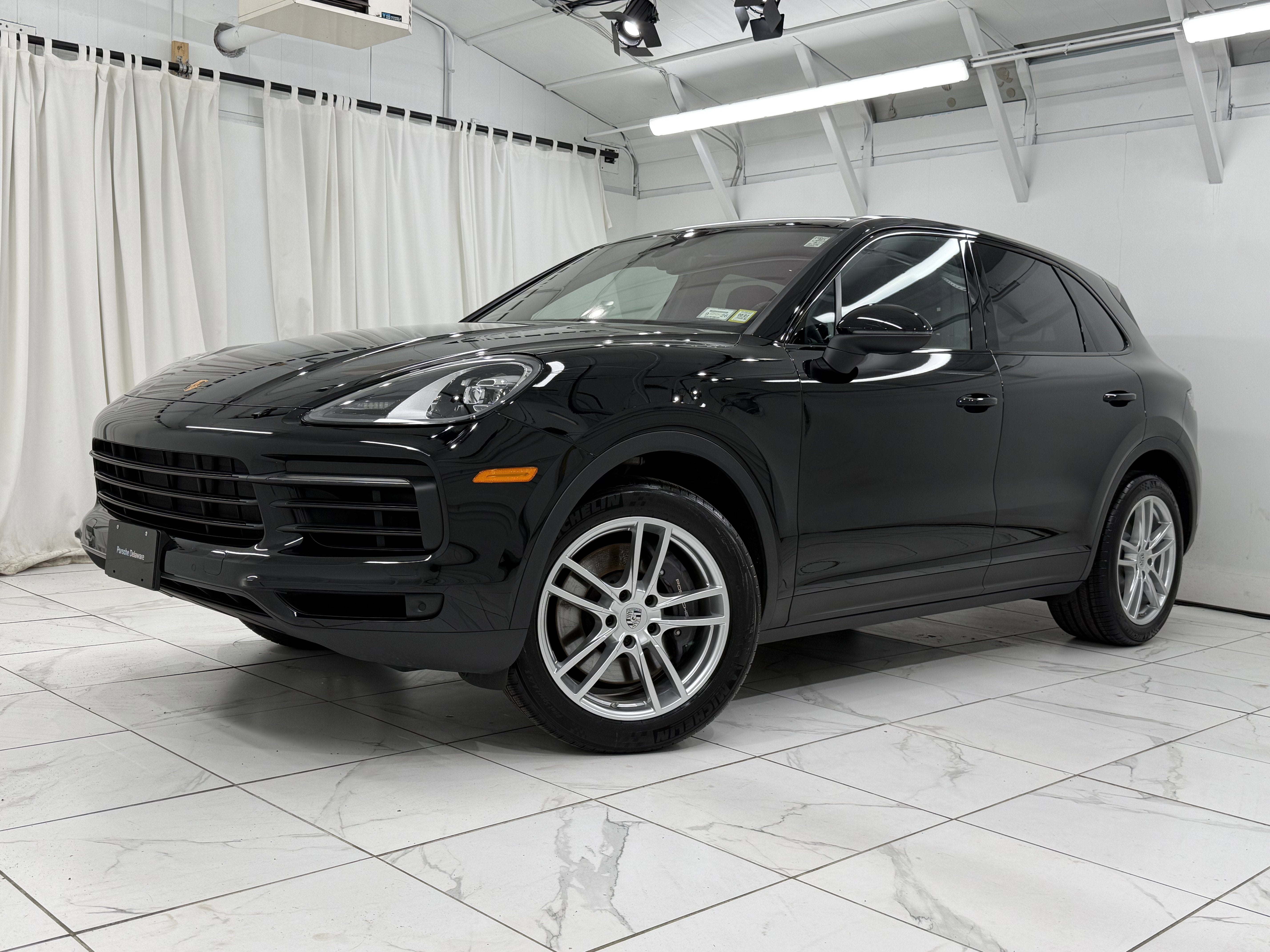 2023 Porsche Cayenne Base