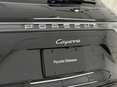 2023 Porsche Cayenne Base