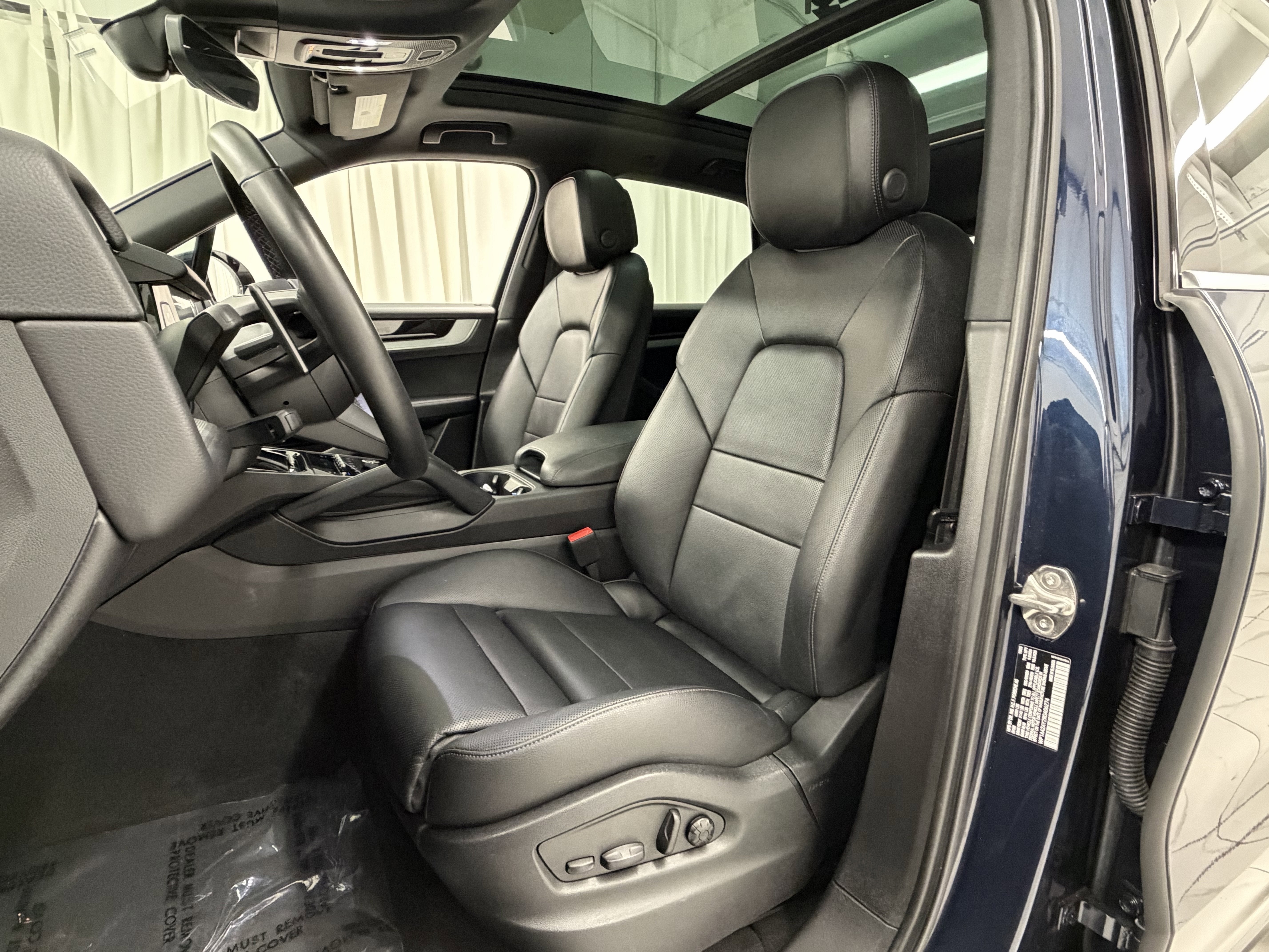 2024 Porsche Cayenne AWD