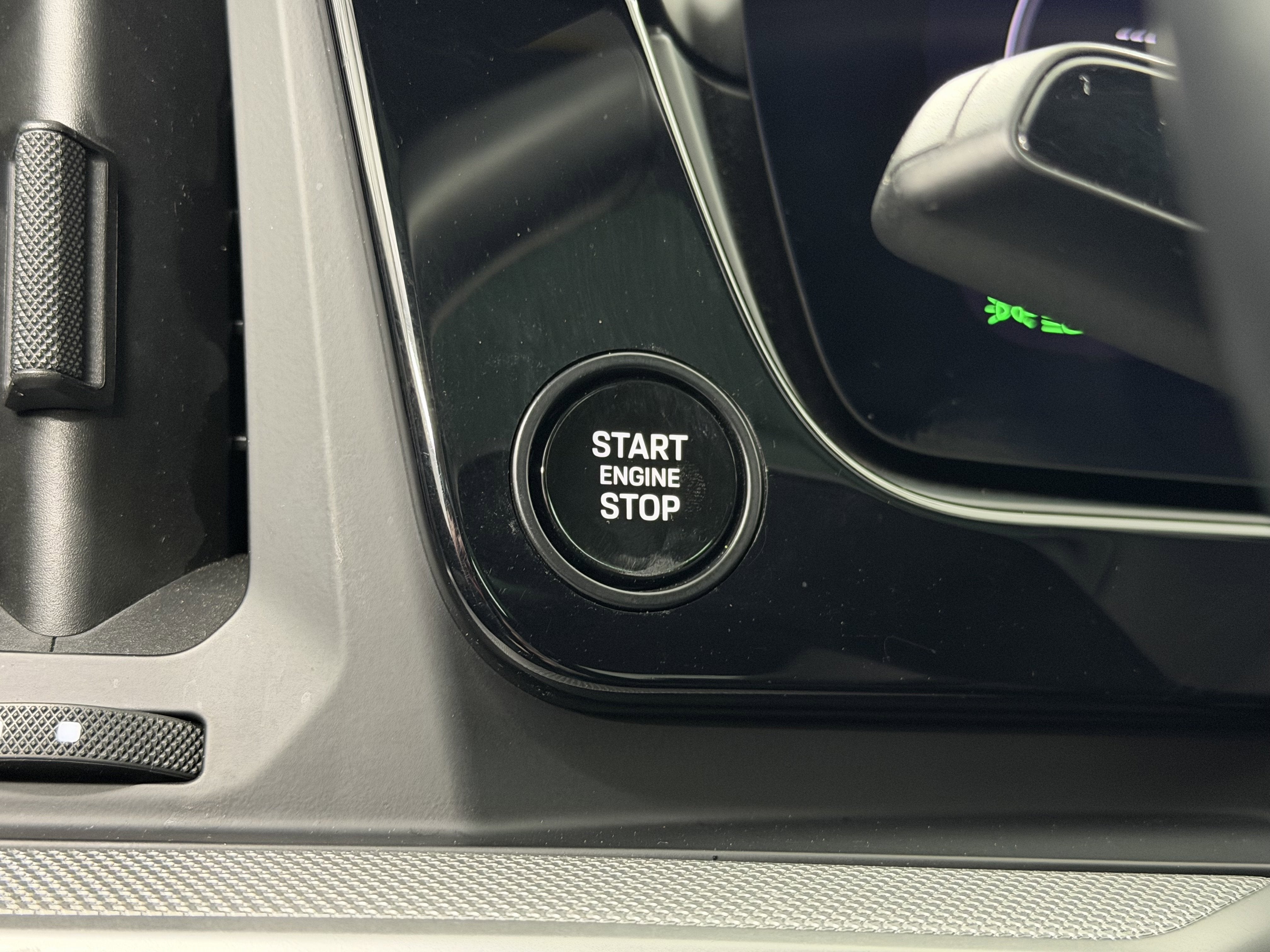 2024 Porsche Cayenne AWD