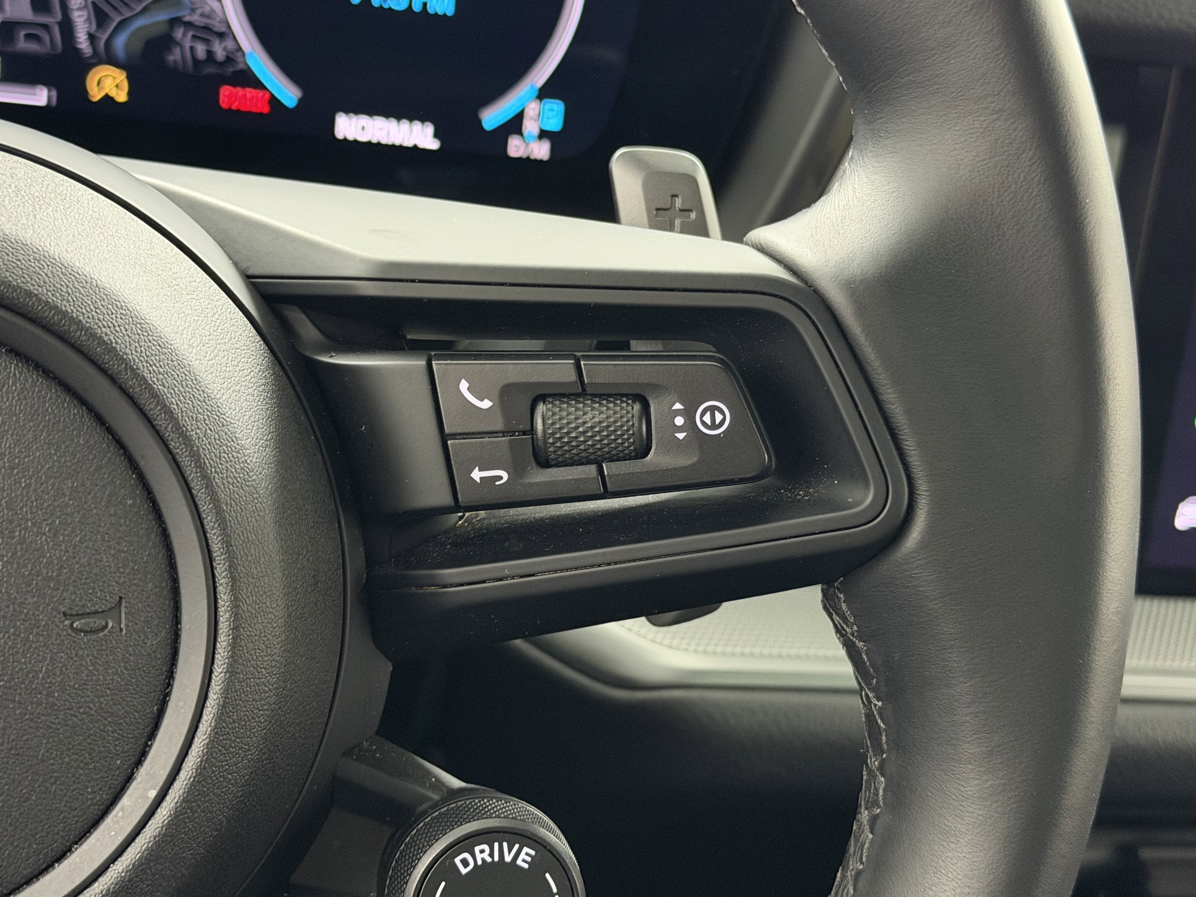 2024 Porsche Cayenne AWD