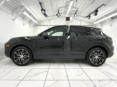 2025 Porsche Cayenne AWD