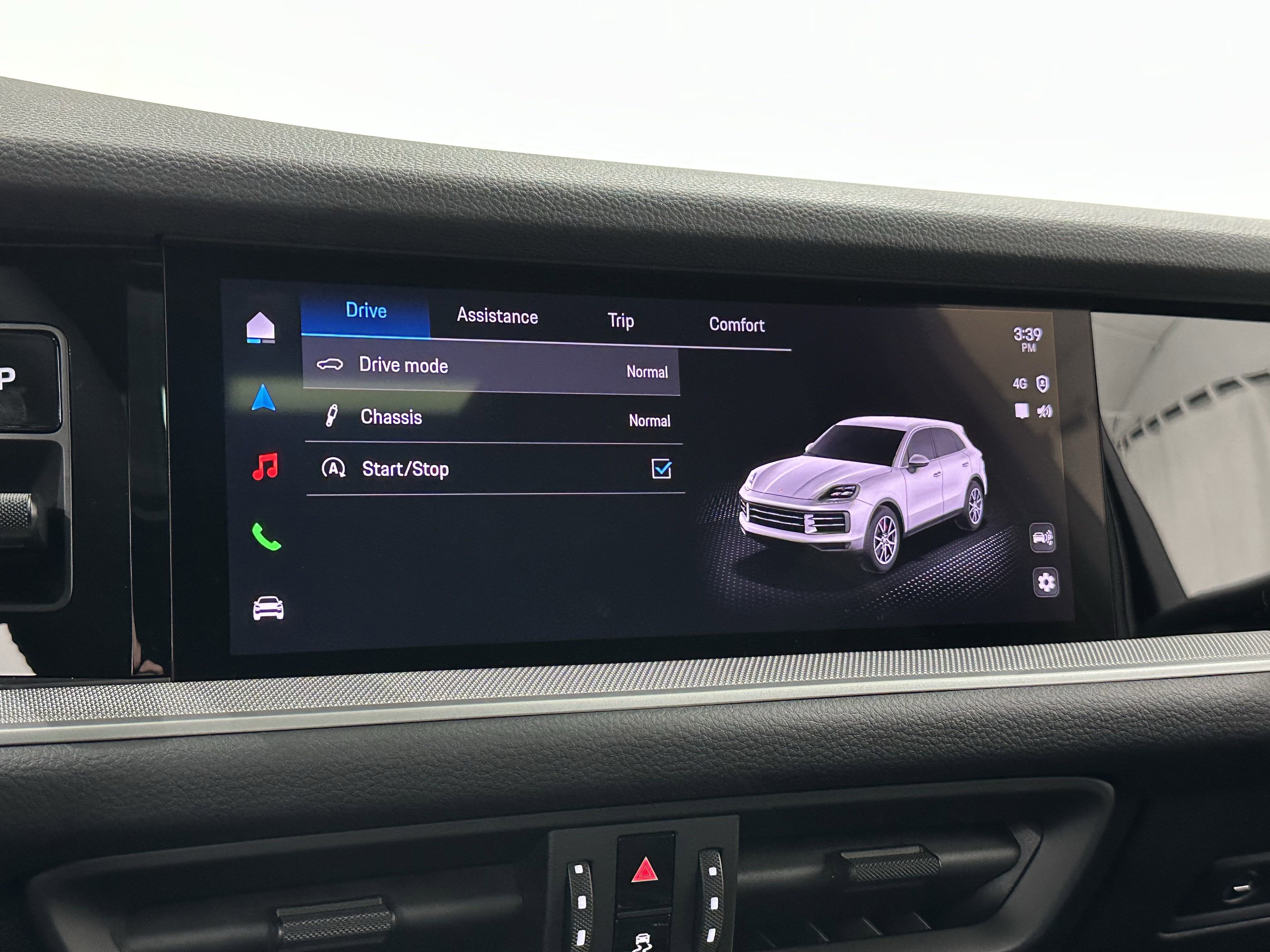 2025 Porsche Cayenne AWD