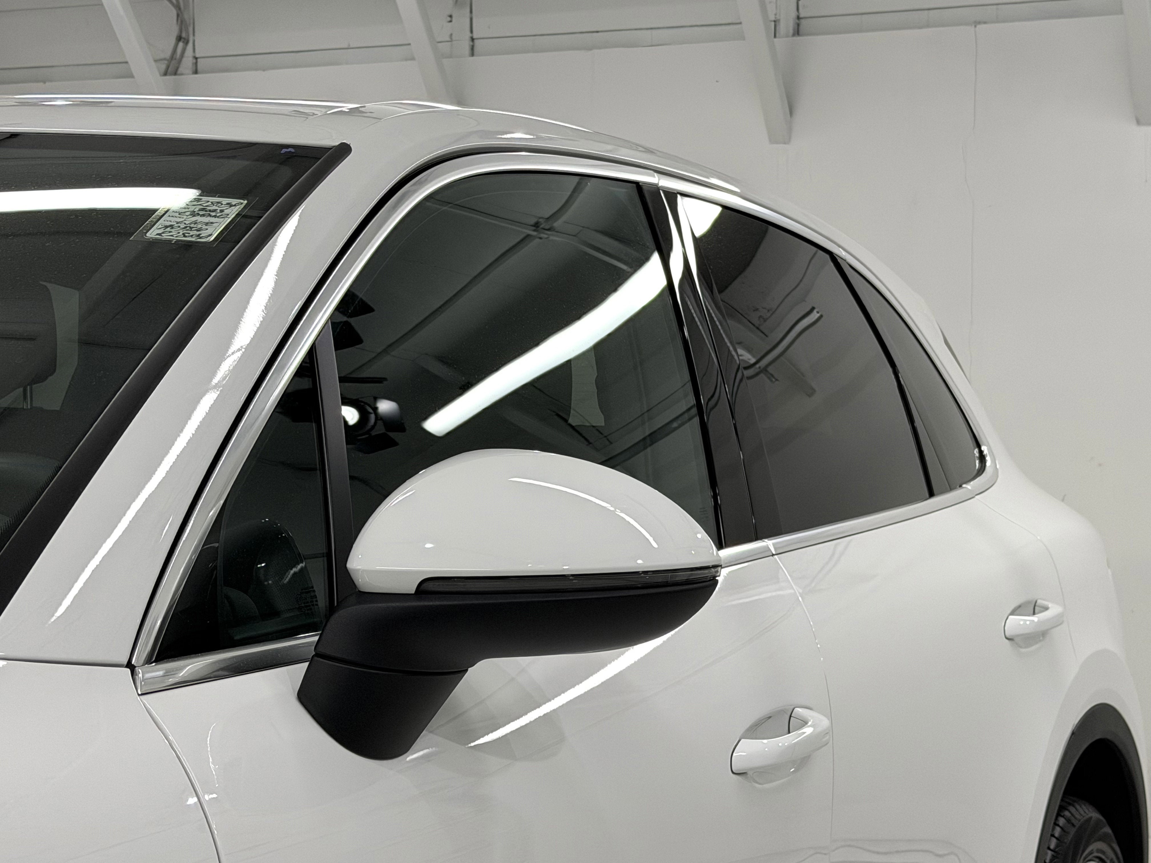 2023 Porsche Cayenne Base