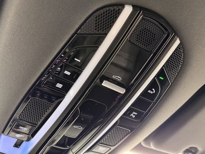 2023 Porsche Cayenne Base