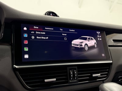 2023 Porsche Cayenne Base