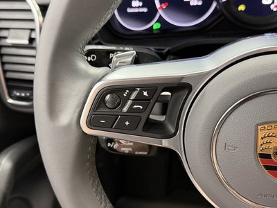 2023 Porsche Cayenne Base