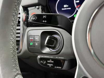 2023 Porsche Cayenne Base