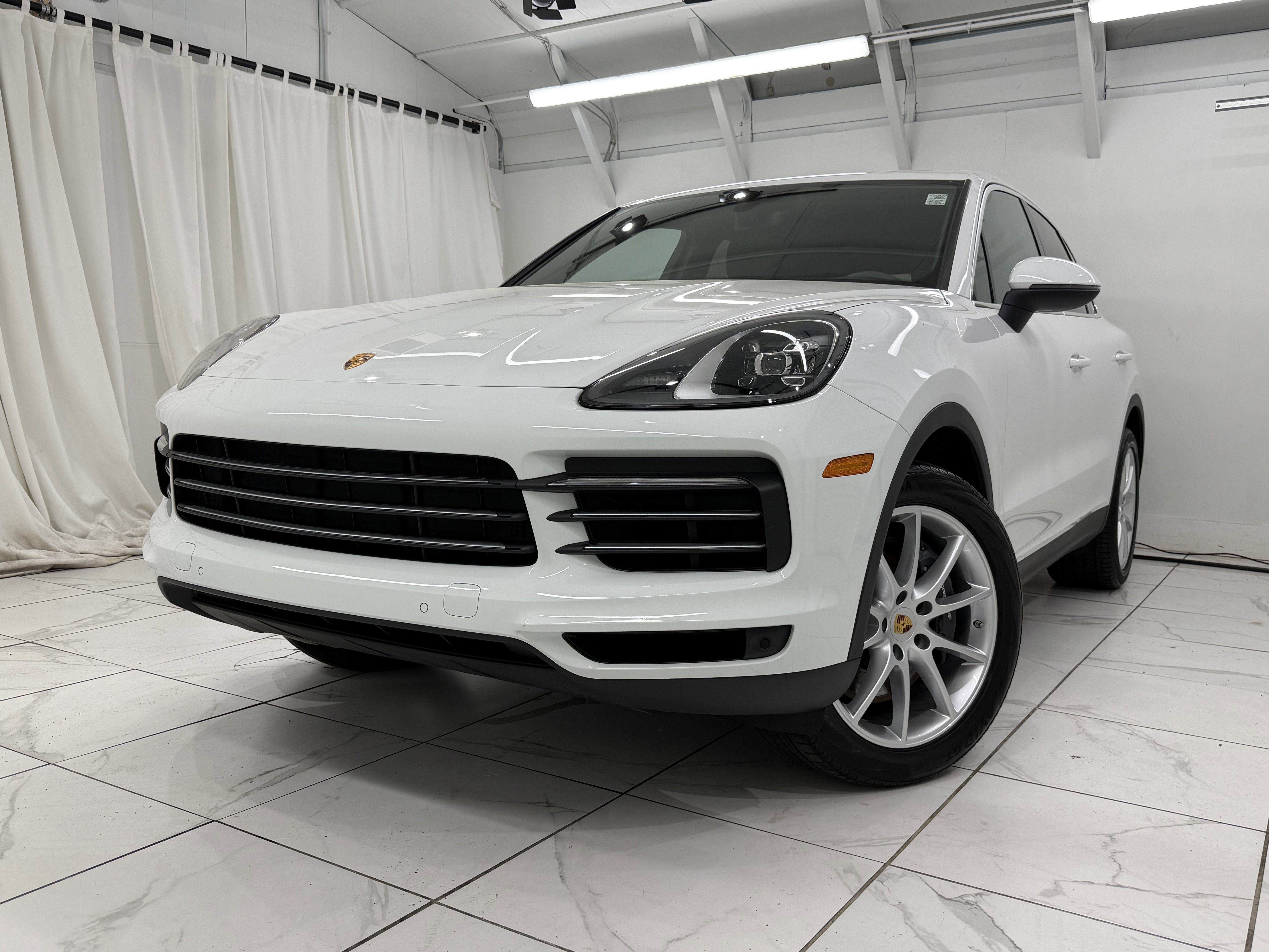 2023 Porsche Cayenne Base