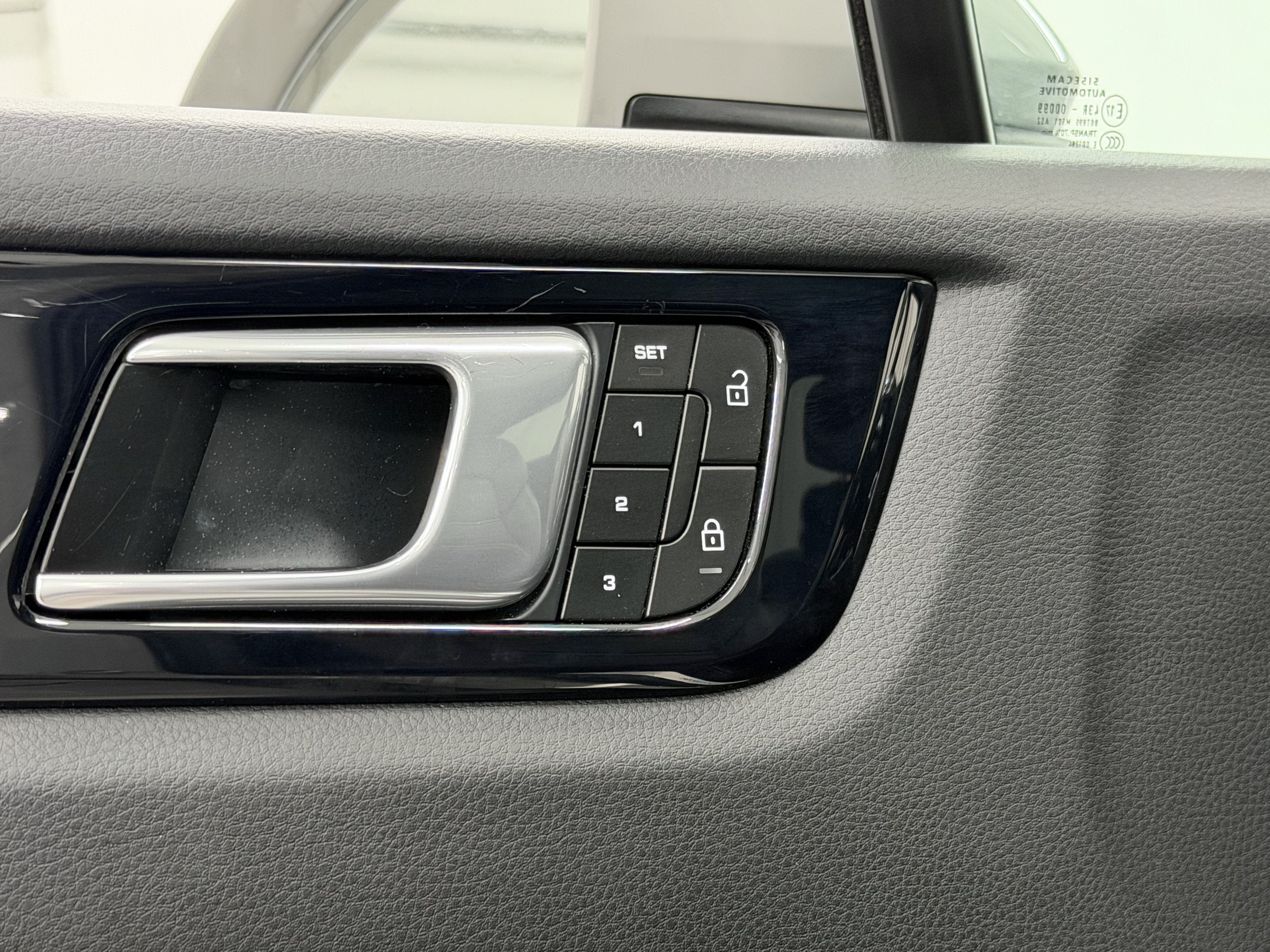 2023 Porsche Cayenne Base