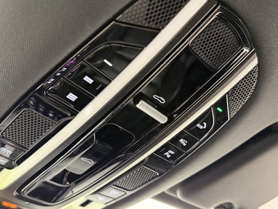 2023 Porsche Cayenne Base