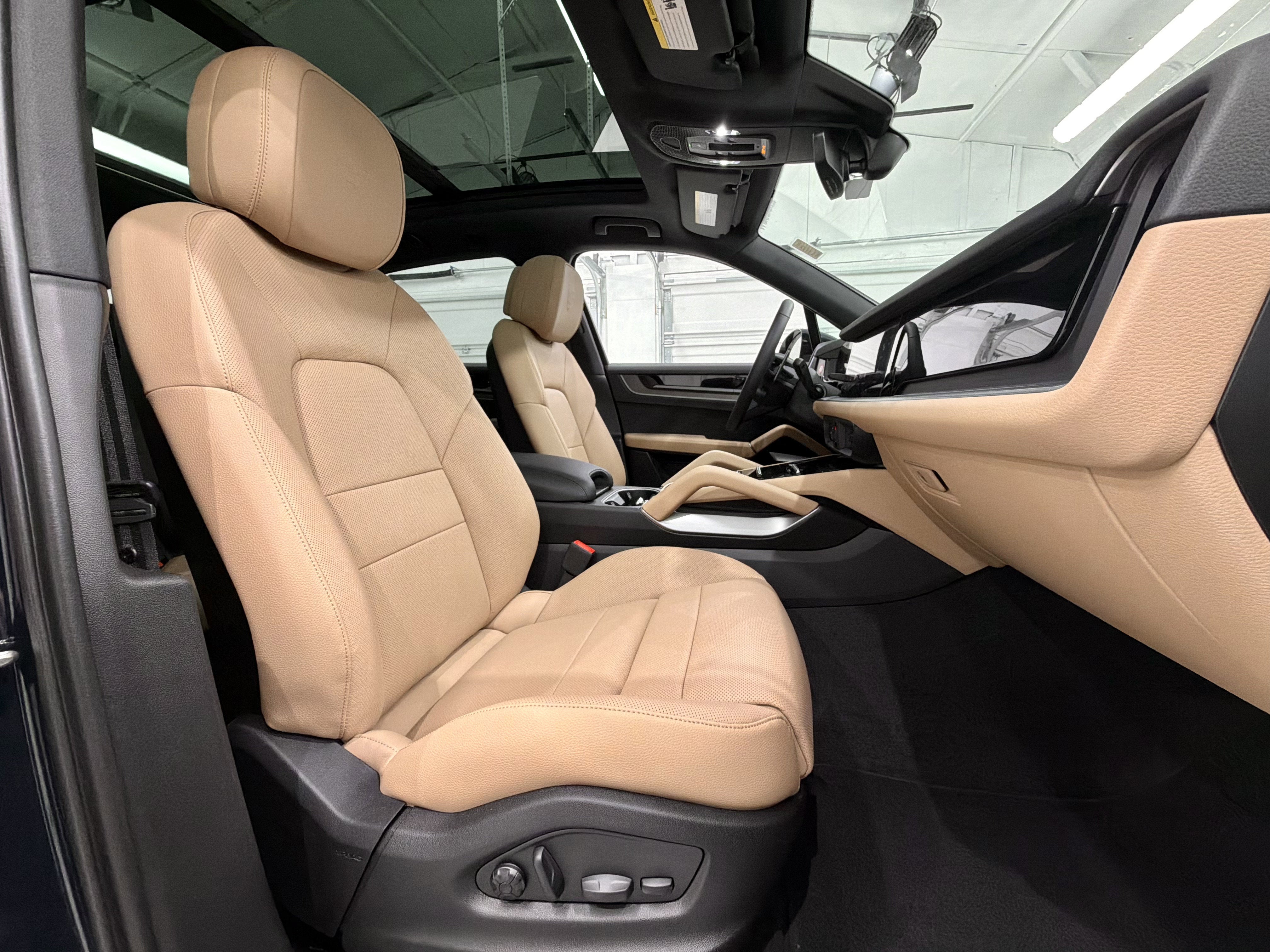 2026 Porsche Cayenne AWD