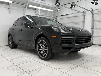 2023 Porsche Cayenne Platinum Edition