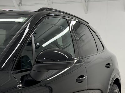 2023 Porsche Cayenne Platinum Edition