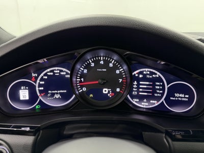 2023 Porsche Cayenne Platinum Edition