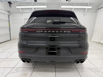 2025 Porsche Cayenne AWD