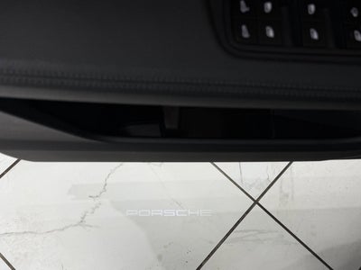 2025 Porsche Cayenne AWD