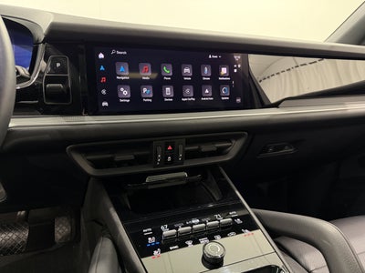 2025 Porsche Cayenne AWD