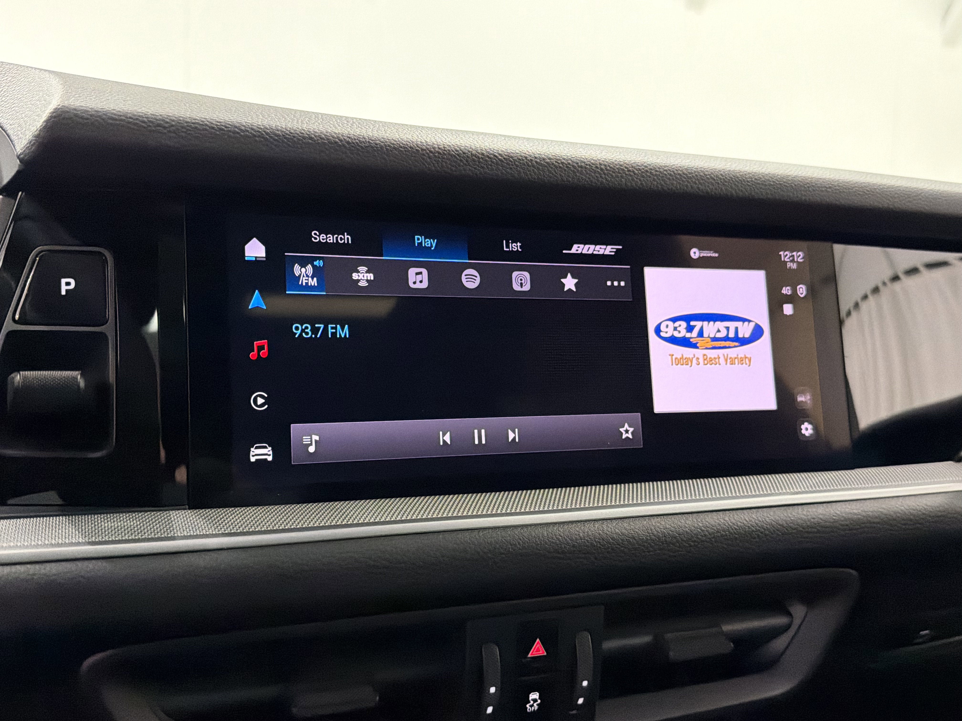 2025 Porsche Cayenne AWD