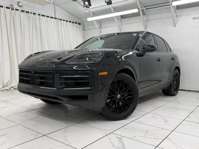 2025 Porsche Cayenne AWD