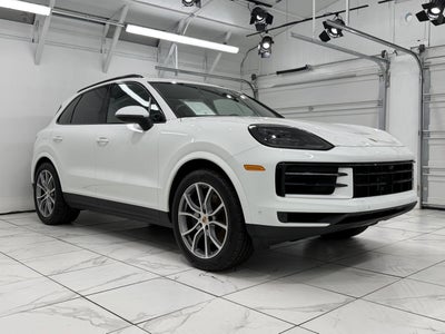 2025 Porsche Cayenne AWD