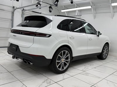 2025 Porsche Cayenne AWD