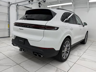 2025 Porsche Cayenne AWD