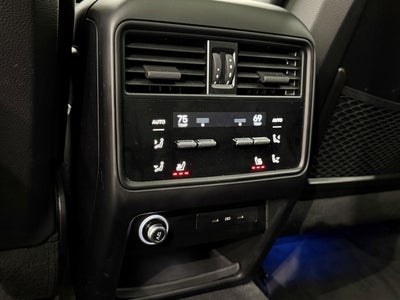 2025 Porsche Cayenne AWD