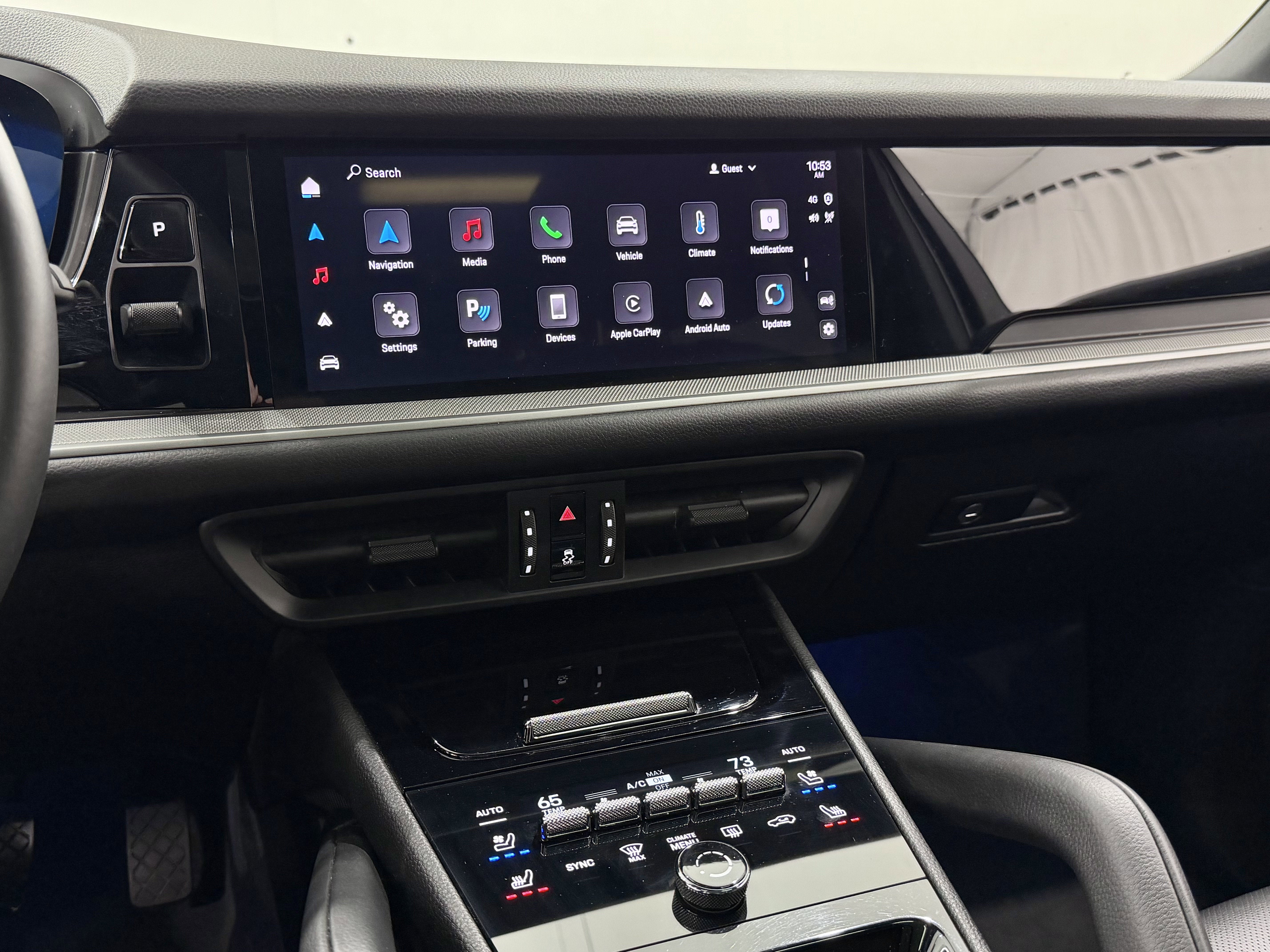 2025 Porsche Cayenne AWD