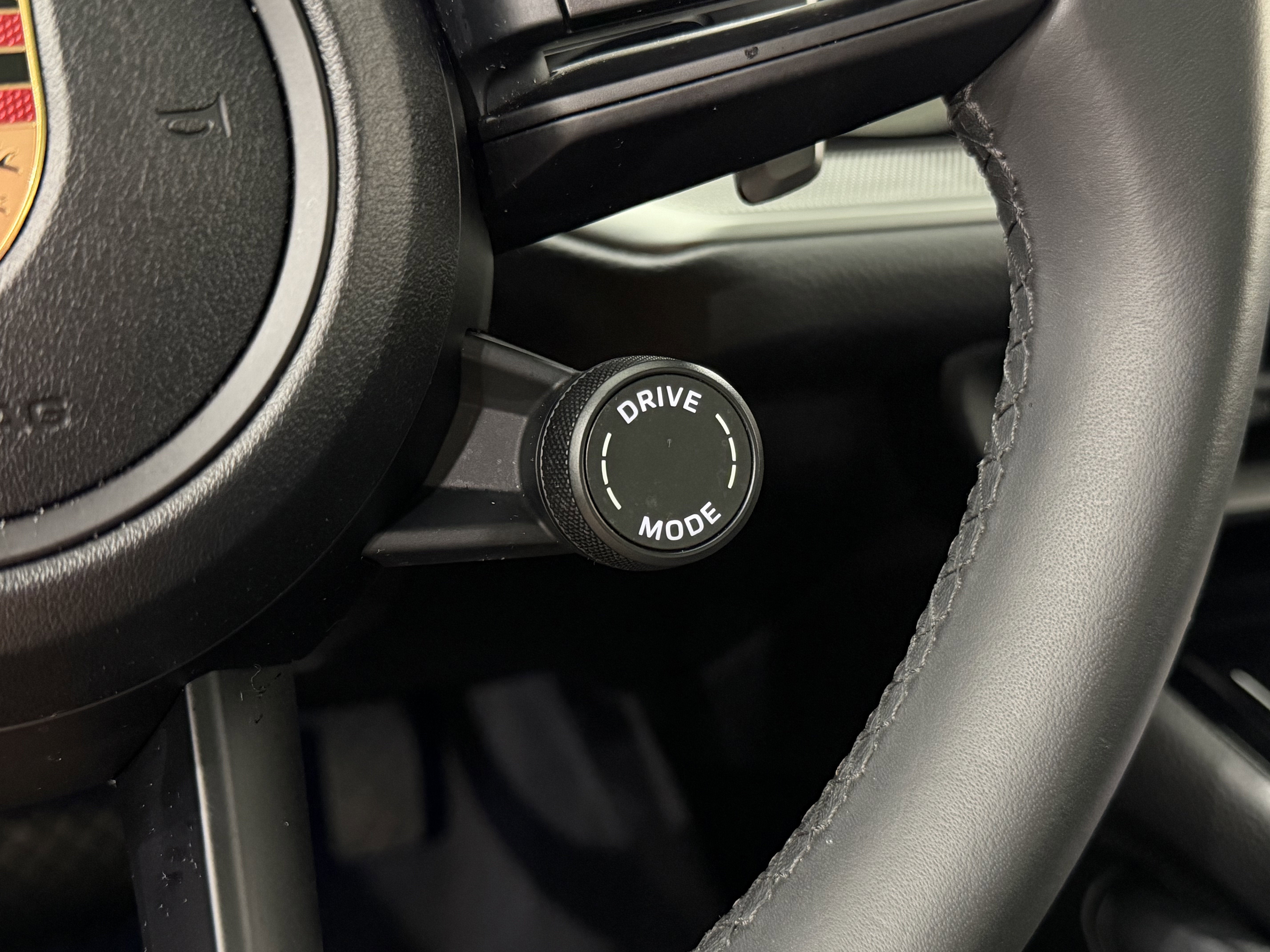 2025 Porsche Cayenne AWD