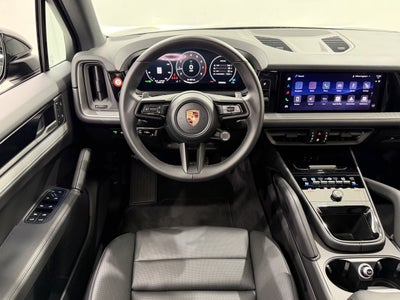 2026 Porsche Cayenne AWD