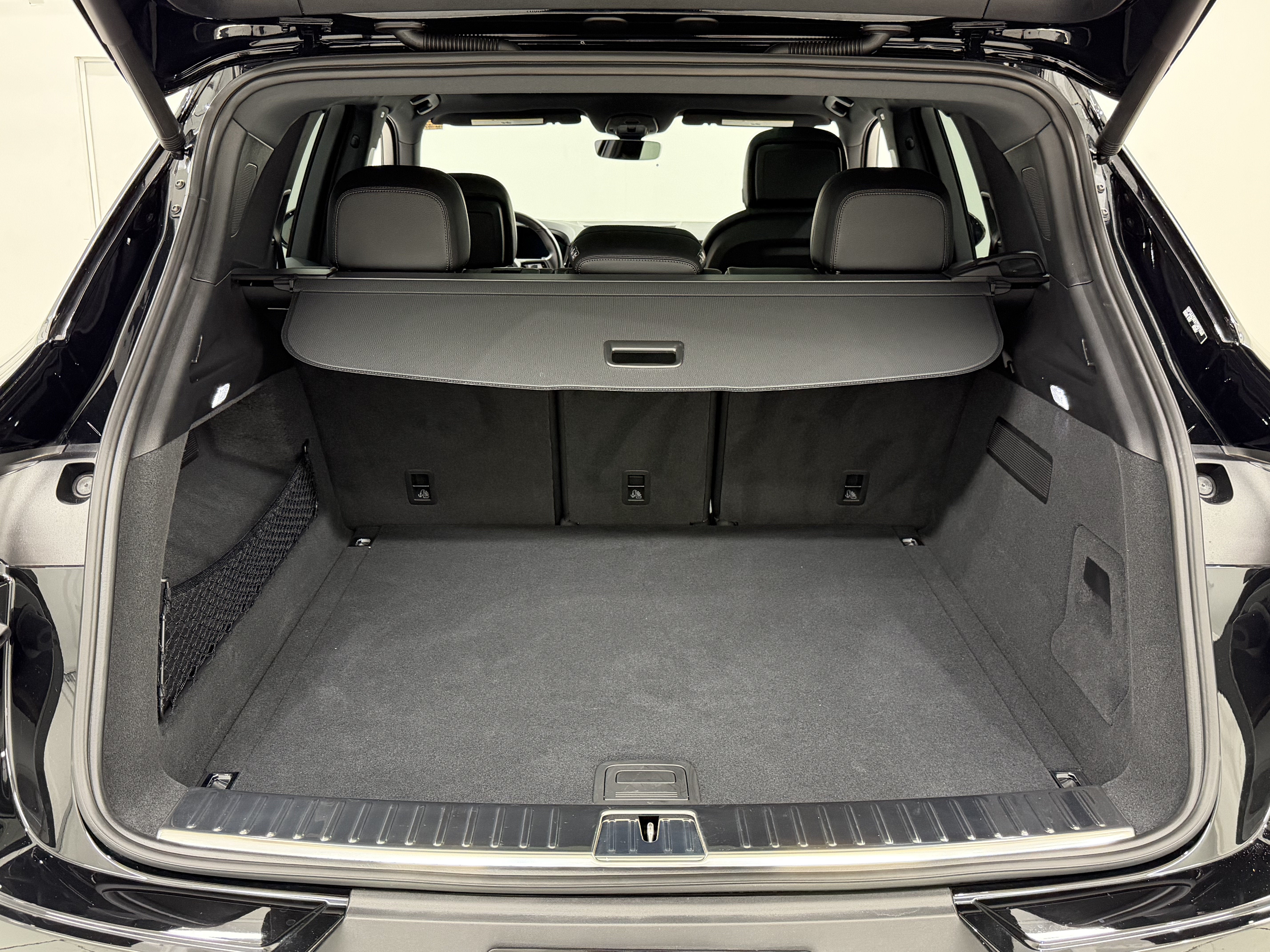 2026 Porsche Cayenne AWD