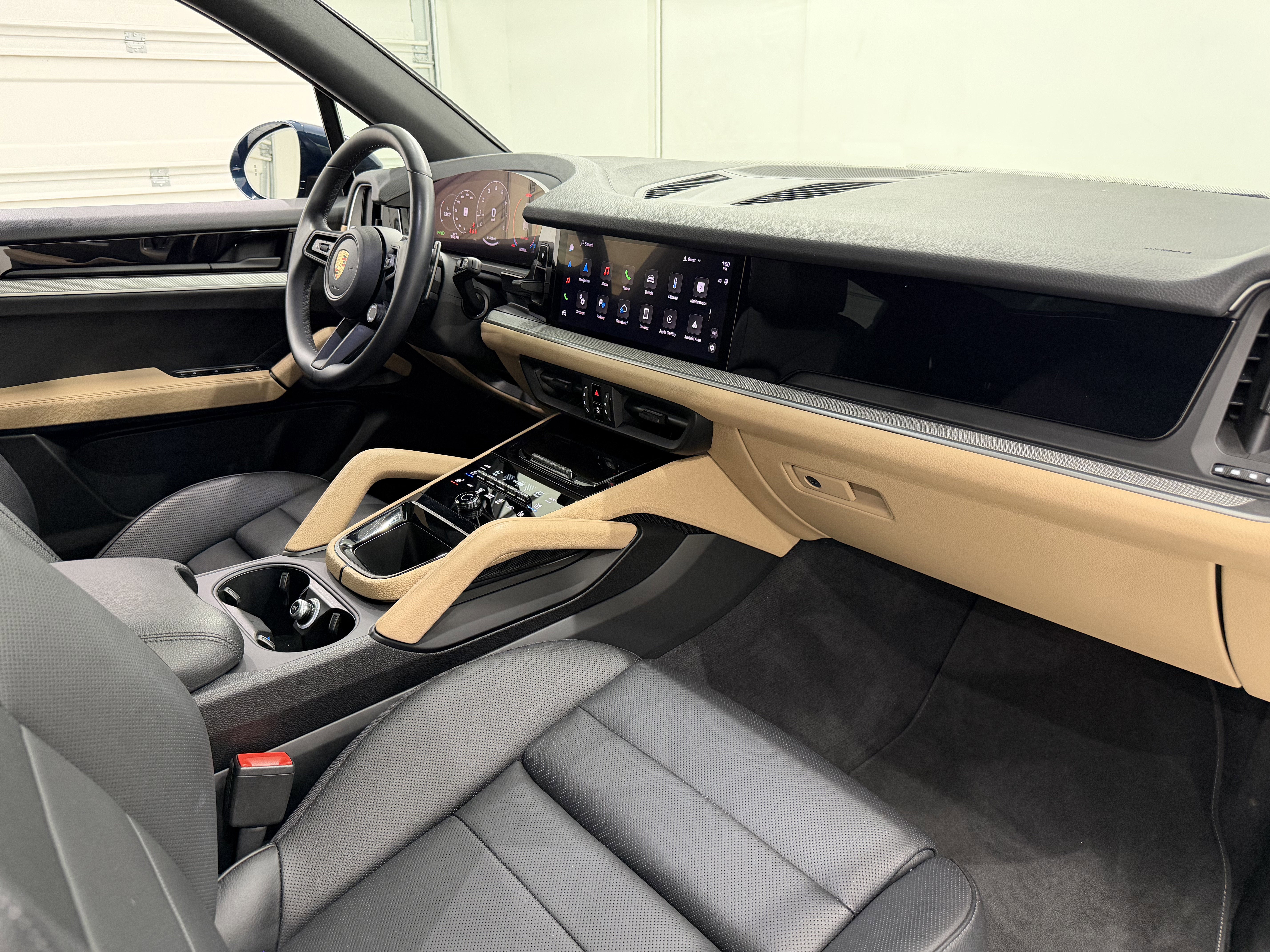 2024 Porsche Cayenne AWD
