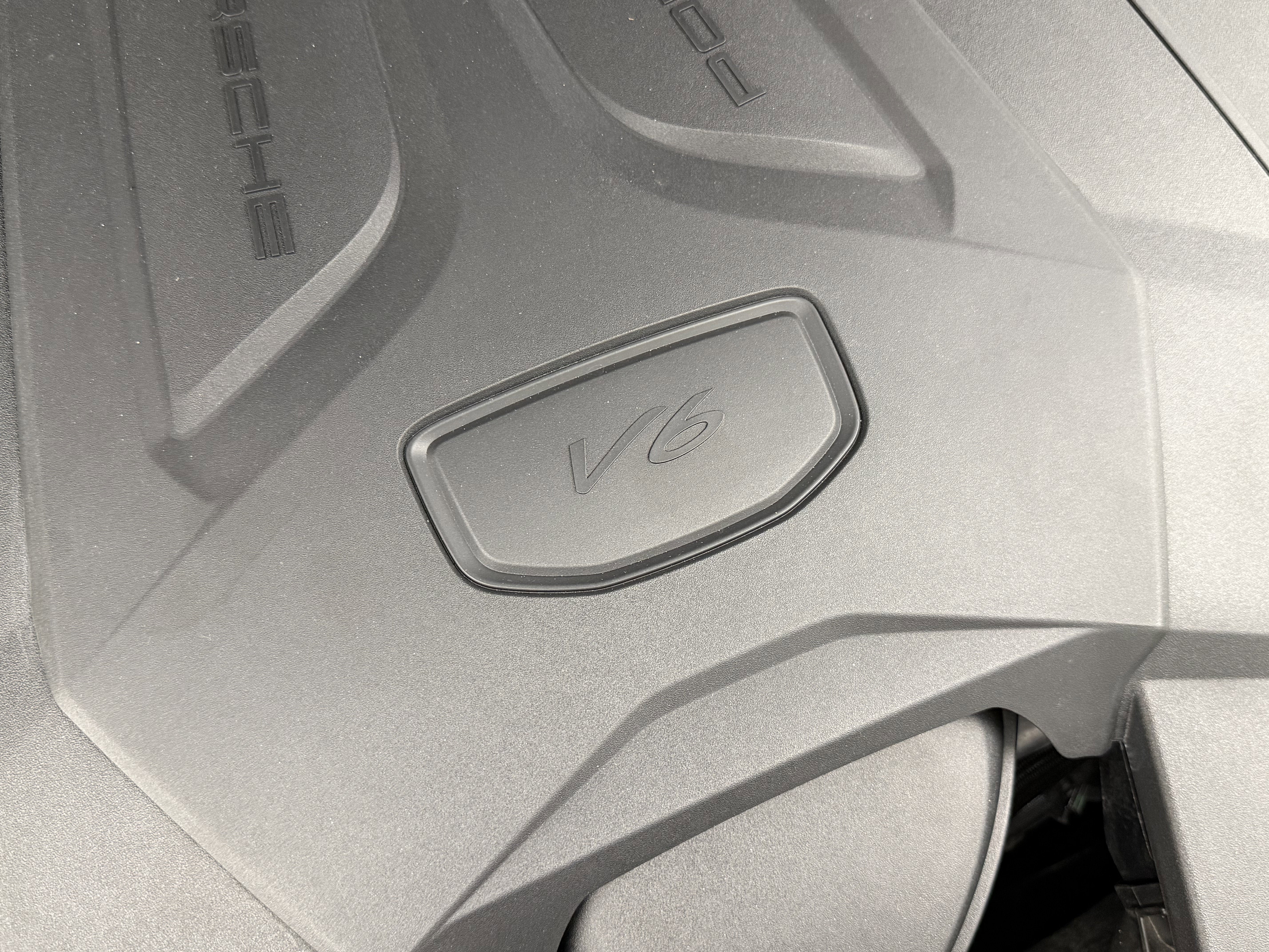 2024 Porsche Cayenne AWD