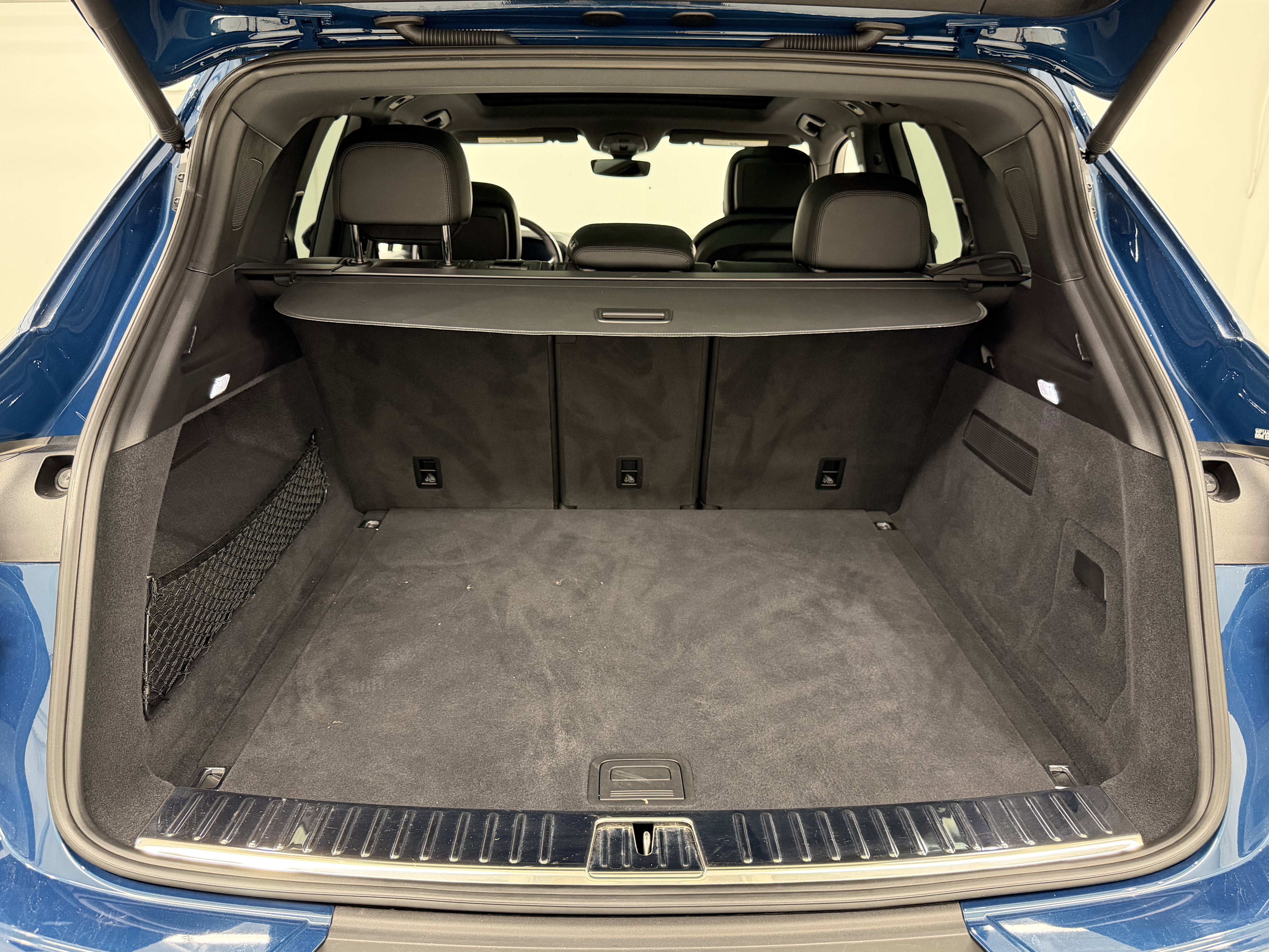 2024 Porsche Cayenne AWD