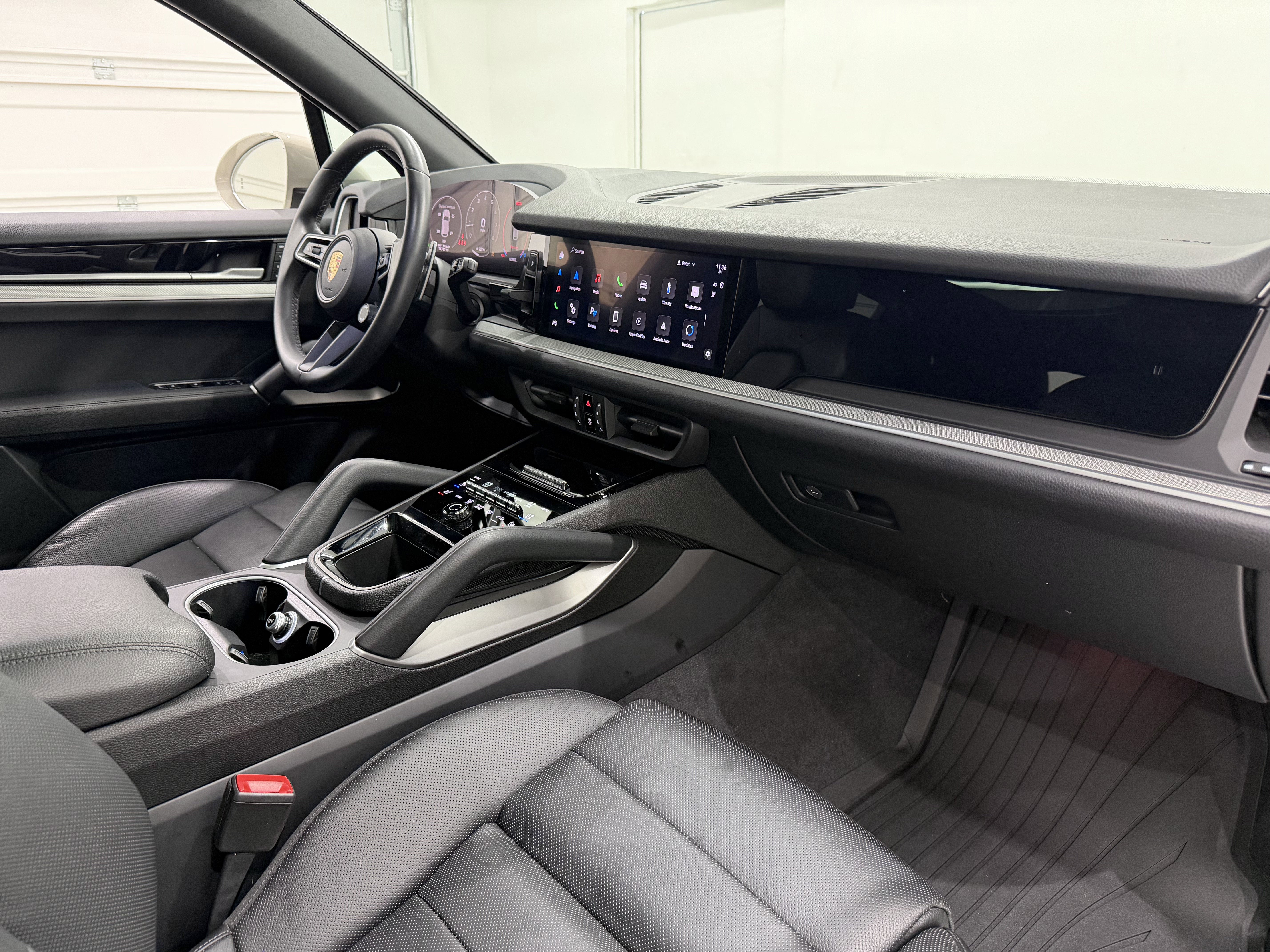 2024 Porsche Cayenne AWD