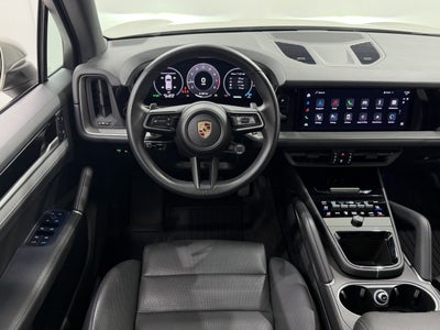 2024 Porsche Cayenne AWD
