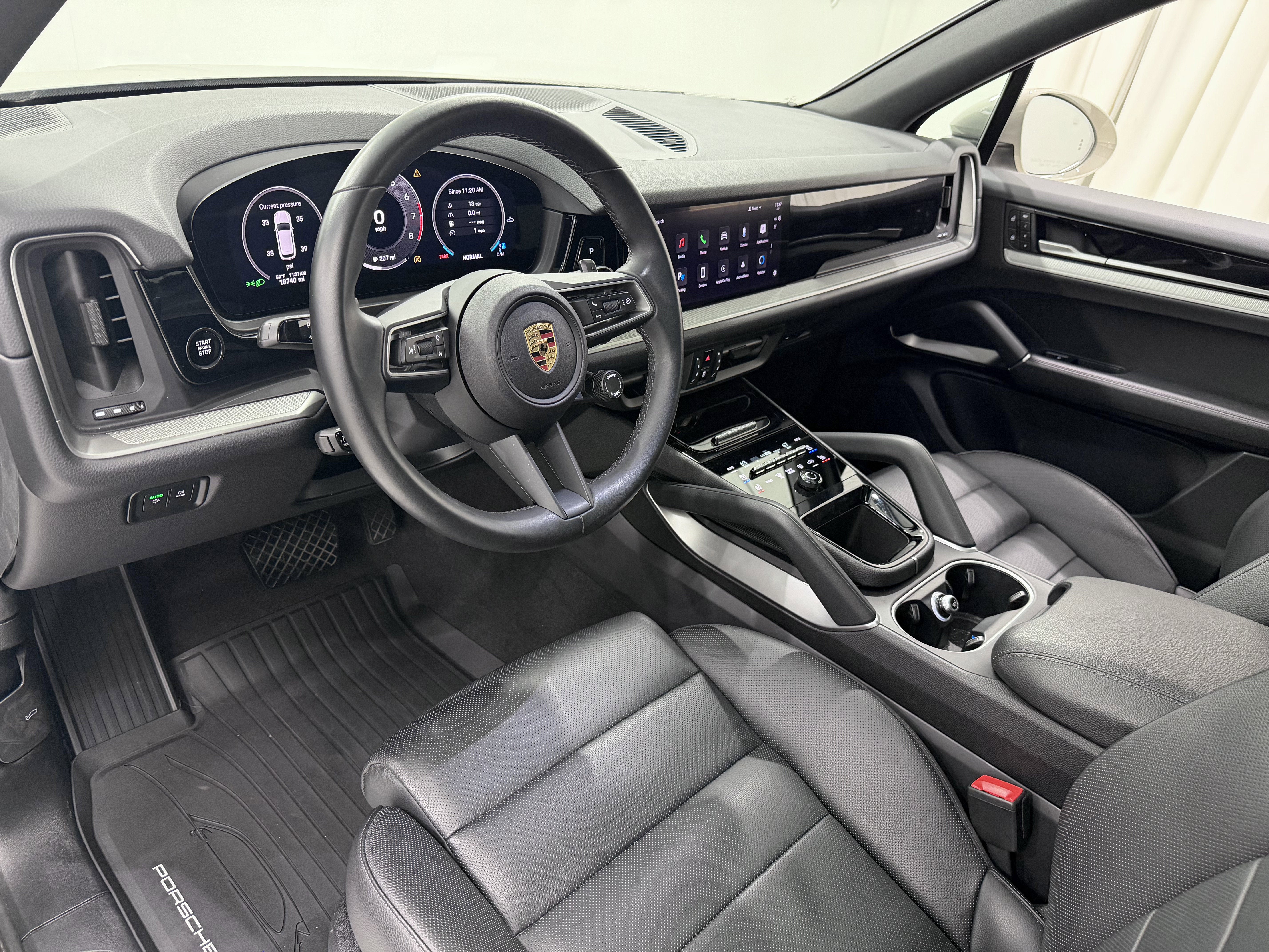 2024 Porsche Cayenne AWD