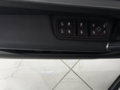 2024 Porsche Cayenne AWD