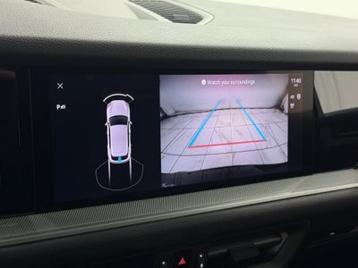 2024 Porsche Cayenne AWD